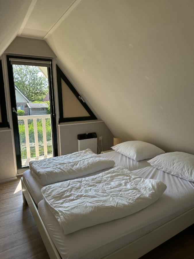 Vakantiehuis Lieke Lauwersmeer Met Sauna Anjum Bagian luar foto